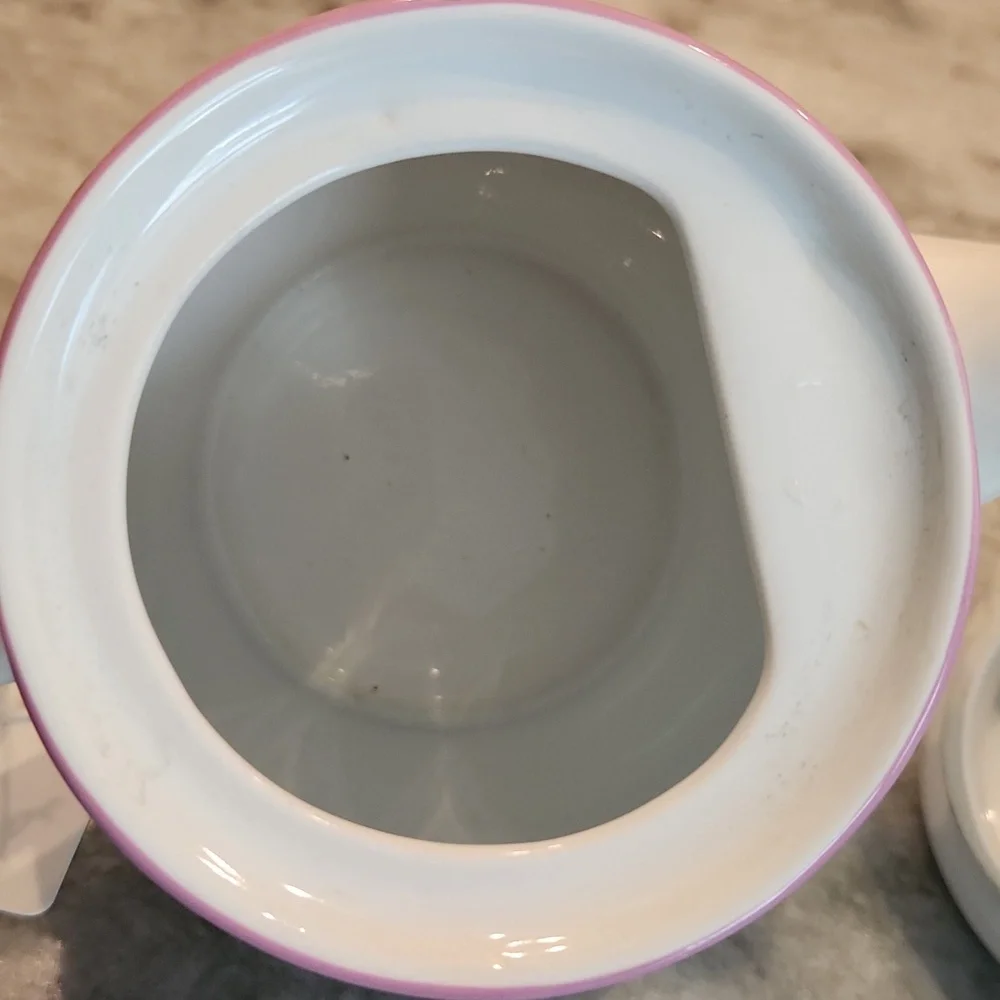 Vintage Sadler Small Three Cup Floral Rose Pattern Teapot with Pink - Picture 8 of 9